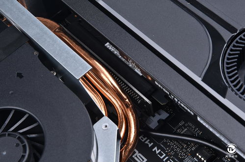 一面藝術(shù)，一面性能 ROG G21電競臺(tái)式機(jī)深度評(píng)測與轉(zhuǎn)接卡/線應(yīng)用解析